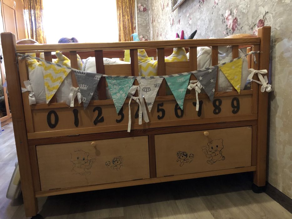 Кроватка детская