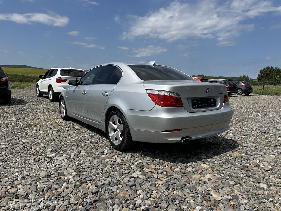 BMW 5 Series 2009 — imagine 3