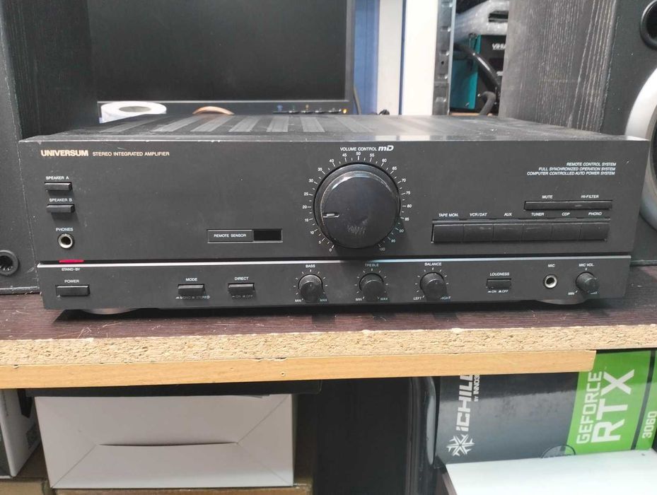 Продавам Усилвател и тонколони UNIVERSUM