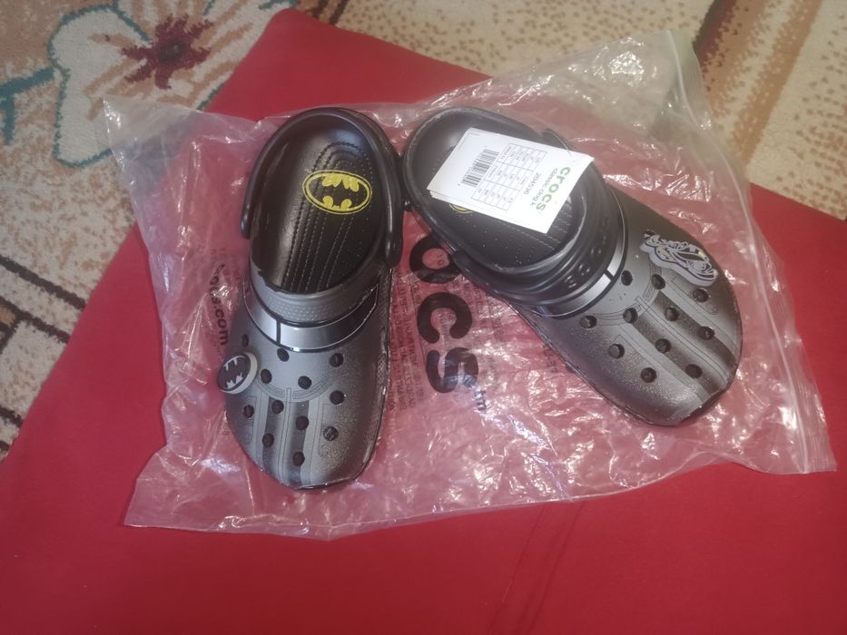 Продаются оригинал Кроксы.