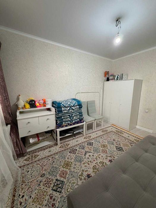 Продам 2-х комн.кв район Батыс
