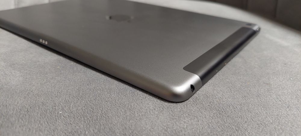 IPAD 7 - 10.2" 128GB като нов