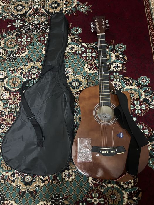 Gitara sotiladi 38 lik akustik
