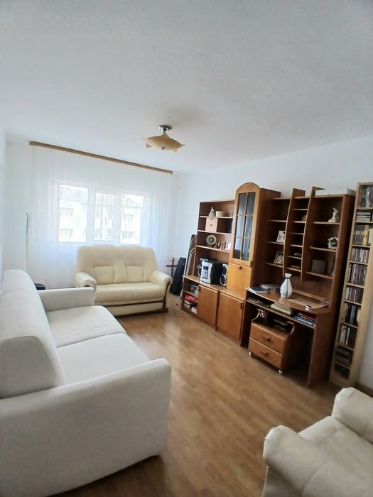 Apartament de vânzare