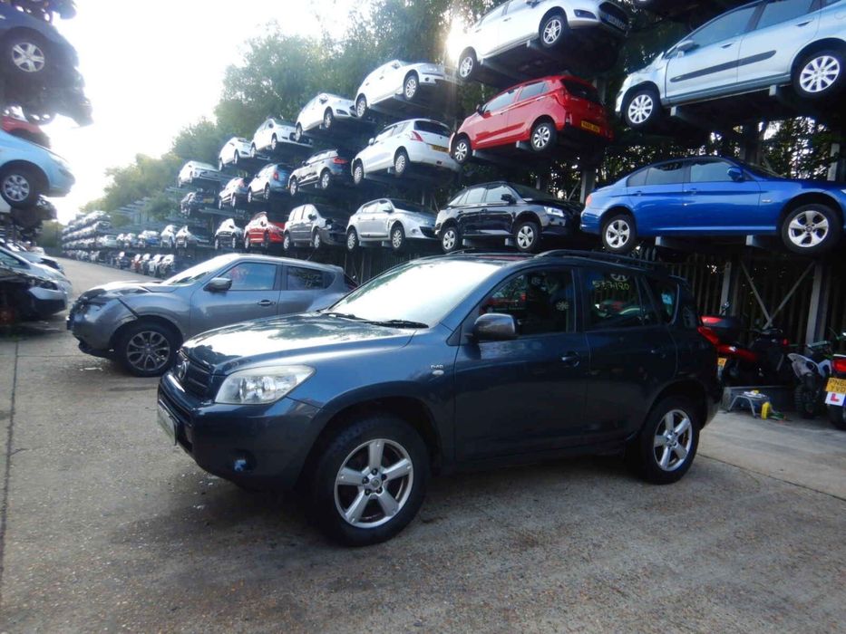 НА ЧАСТИ Toyota Rav4 2.2 D-4D 136К.С 2007г