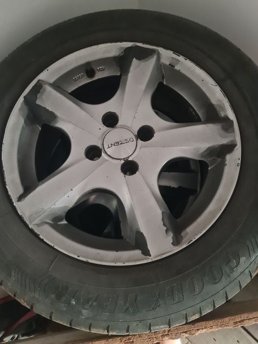 Vând jante aliaj dezent 15"