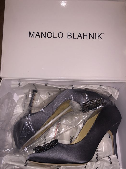 Туфли атласные на каблуке