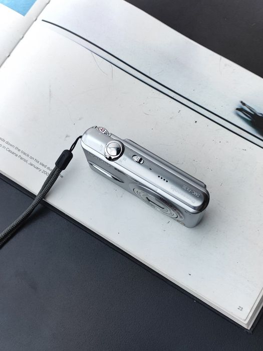 Panasonic Lumix DMC-FX30