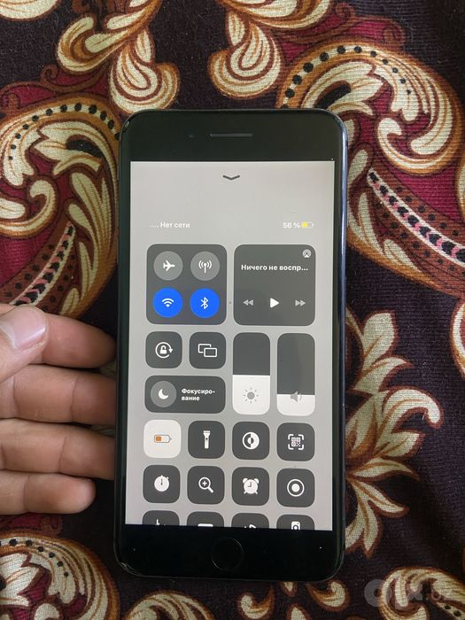 Iphone 8+. 64/77 telefon ochilmagan. Aybi imei. Abmengatel kk dap bor