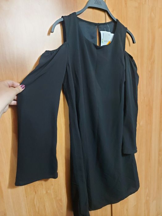 Rochie noua cu eticheta