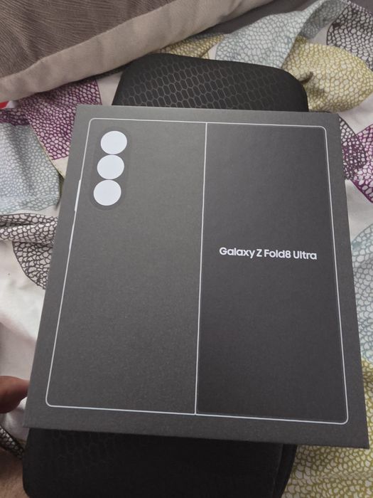 Samsung z fold 8 ultra 512 gb