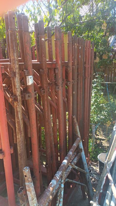 Picioare schela metalica