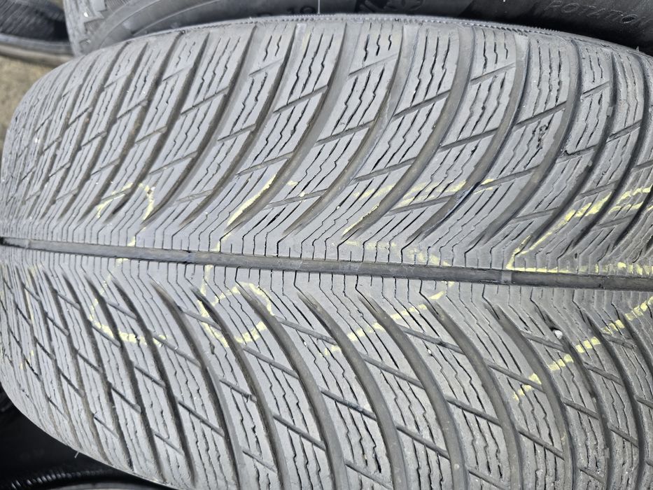 Anvelope iarna 265 50 19 Runflat