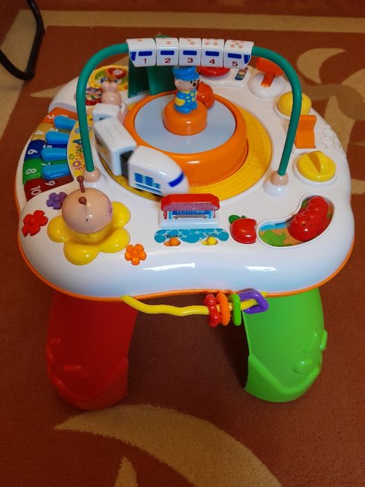 Măsuță interactiva