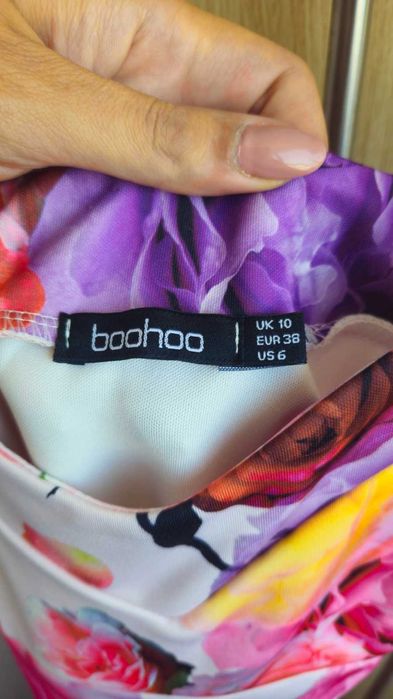 Лятна, цветна рокля