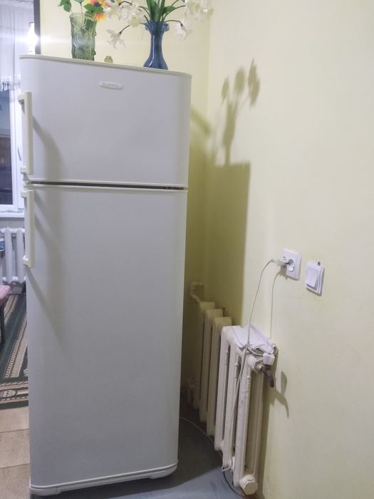 Холодильник Бирюса