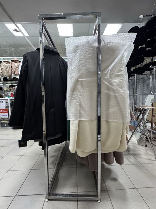 Стойка для одежды, Турция.