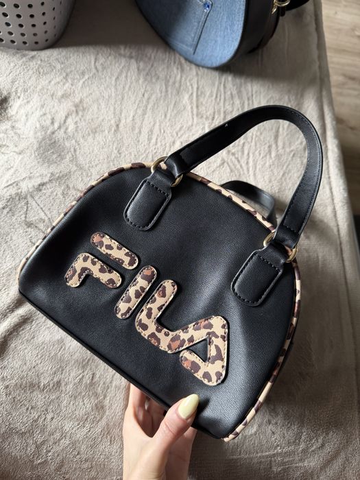 Нова чанта на FILA