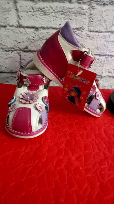 Обувь детская на девочку