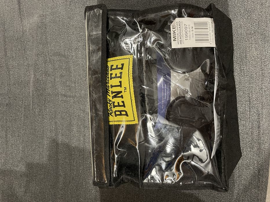 Каска за бокс benlee