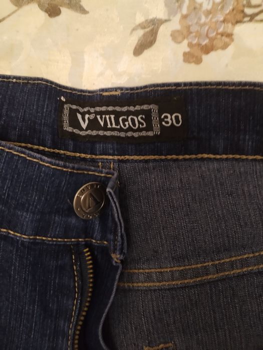 Продам джинсы на парня