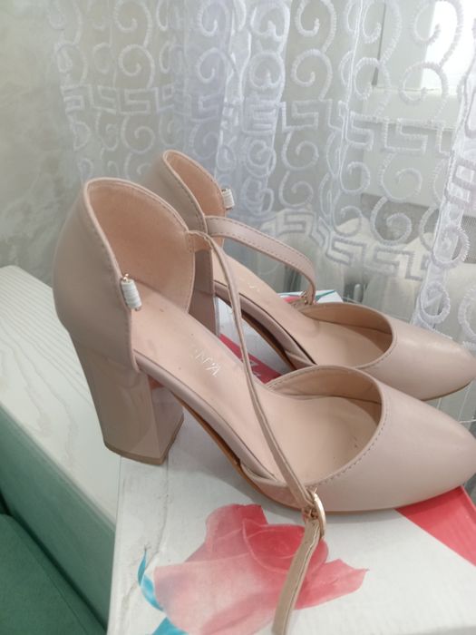 Продам туфли в отличном состоянии