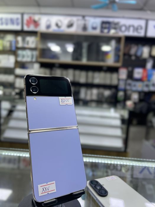 Samsung Z Flip 4 8/256GB