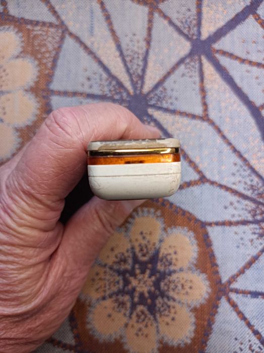 Продаеться ретро телефон Nokia 7380 Рабочий