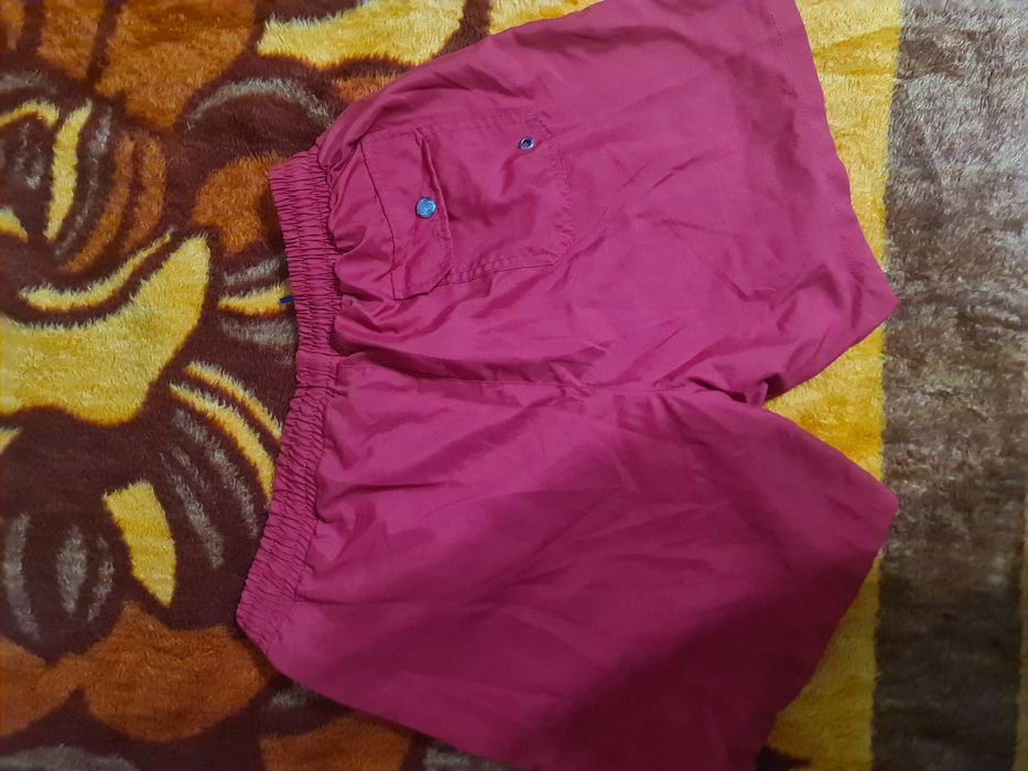 Къси панталони Монклер