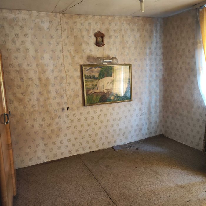 Къща в с. Бръшлен, общ. Сливо поле