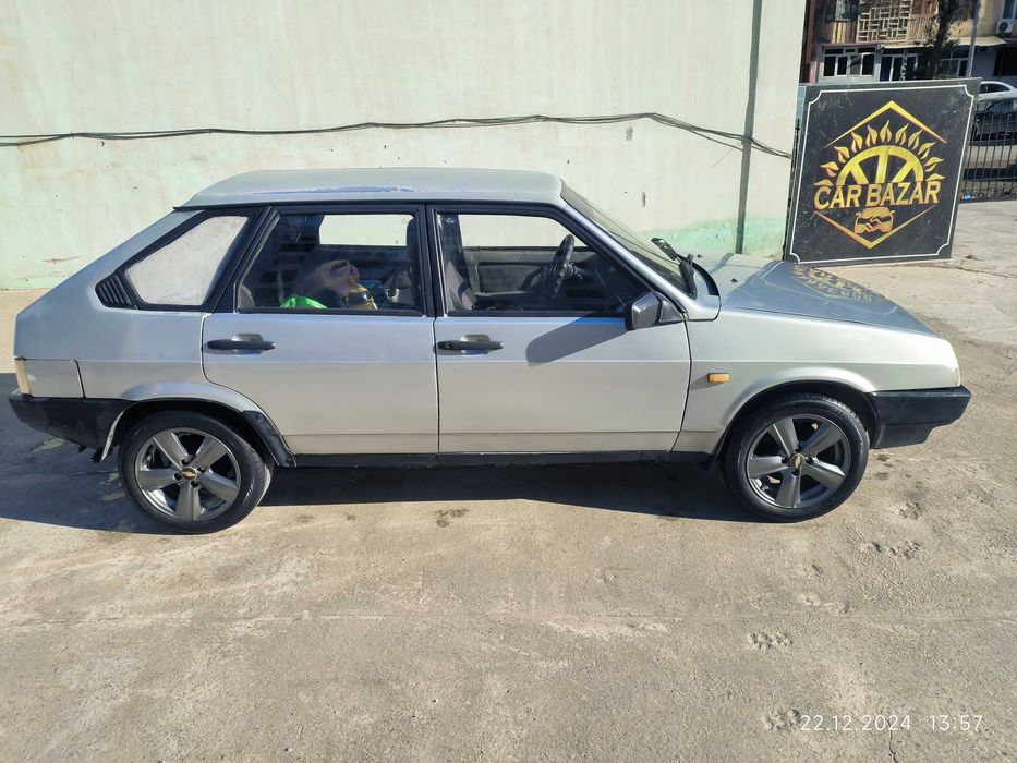 Продаётся Лада ВАЗ 21093