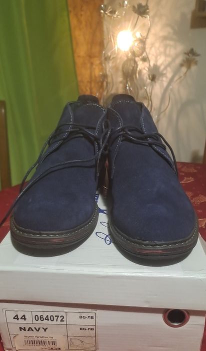 Удобни мъжки обувки.