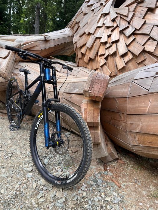 Mondraker summum 2025