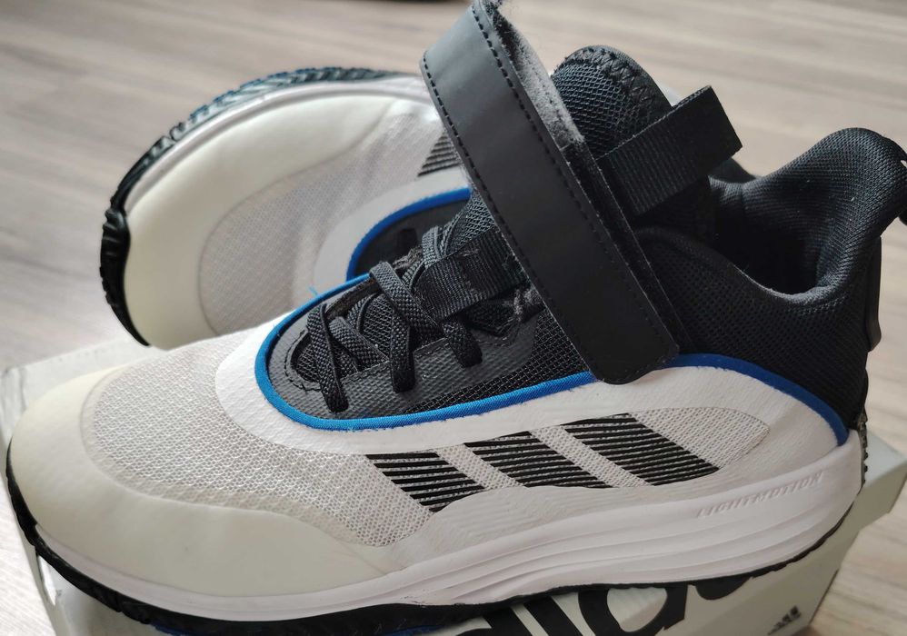 Adidas Ownthegame 3.0