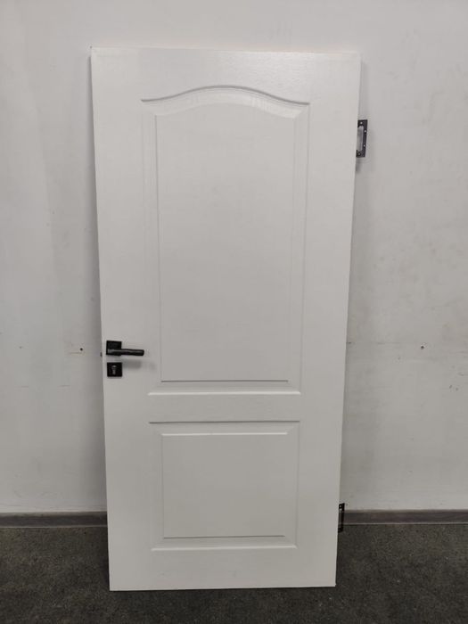 Продаются двери межкомнатные