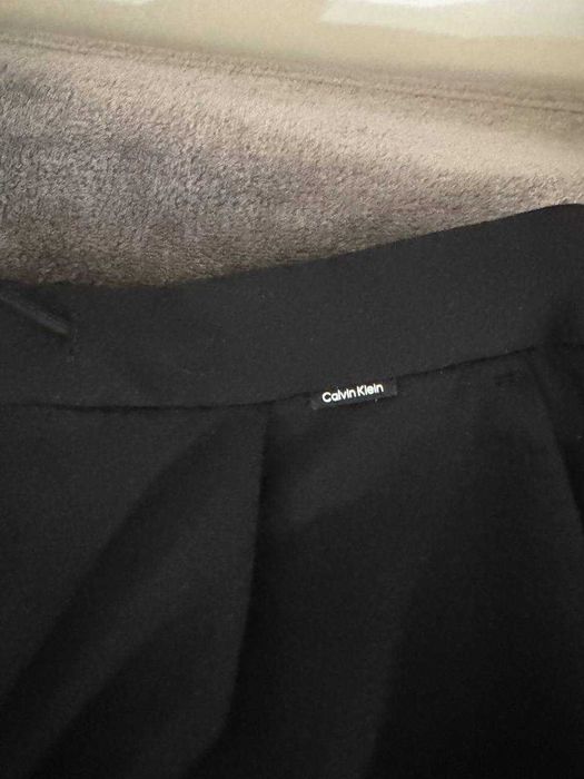 Брюки Calvin Klein с эластичным поясом. Оригинал.