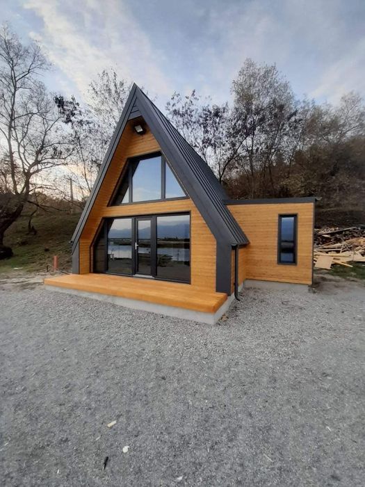 Vand Cabane din lemn oferta 
Construim cabane din lemn de orce model