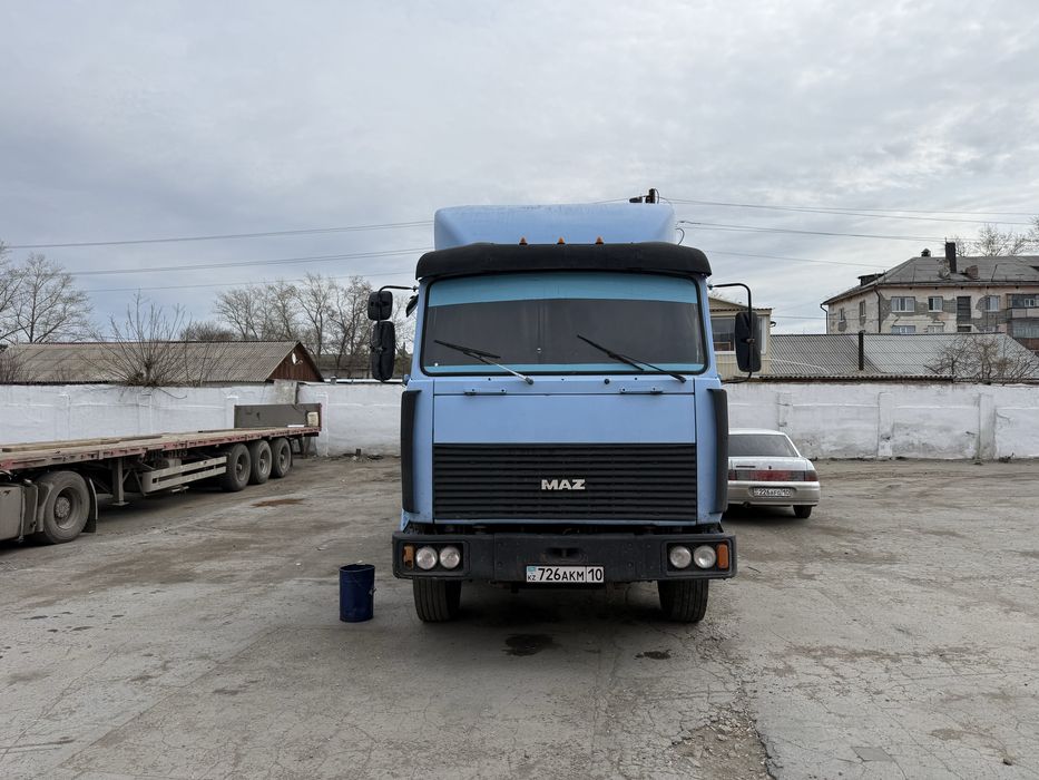 Продам Маз полутяг