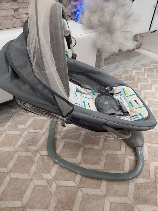 Люлка за бебета като нови