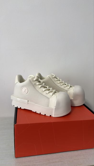 Adidasi GRYXX albi numarul 36 noi cu eticheta