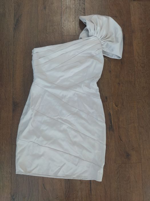 Рокля Lipsy London