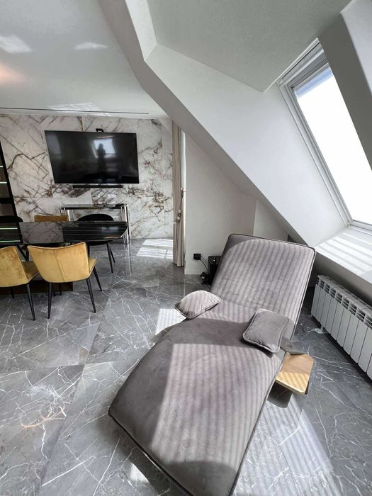 Дава се под наем Четиристаен апартамент в София, Белите брези - 203 кв.м за 2600 € - Снимка #4