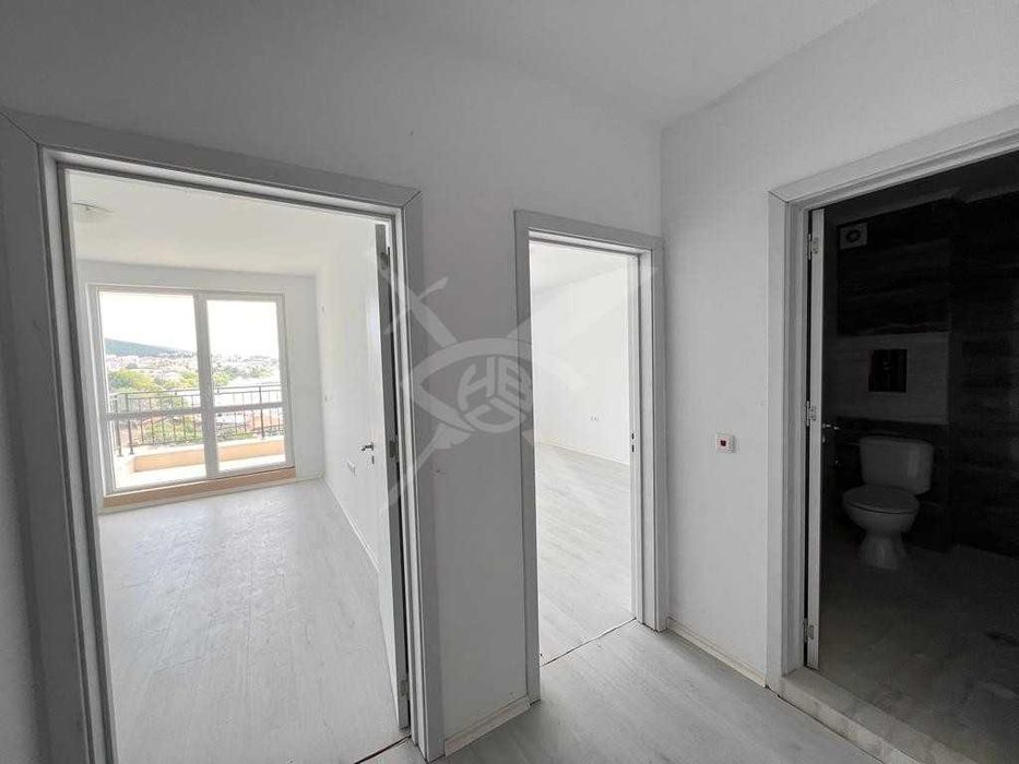 Продава се Двустаен апартамент в Свети Влас - 61 кв.м за 2033 €/кв.м - Снимка #2