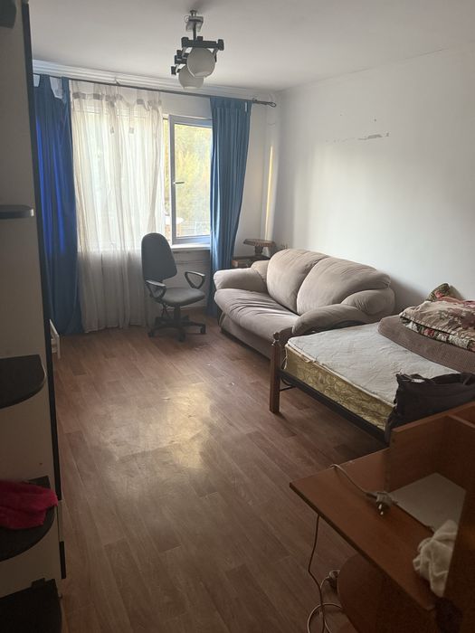 Сдам 2 комнатную квартиру