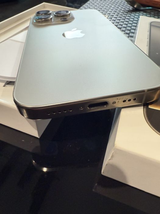 Iphone 16 pro 99% Гаранция