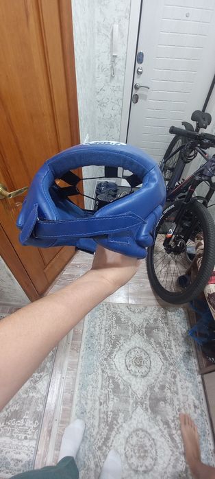 Продам защитный шлем для каратэ