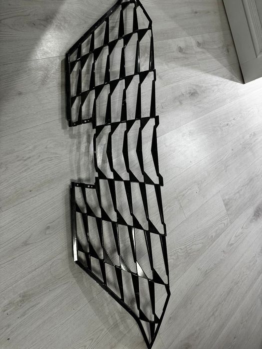 Решетка на элантру cn7