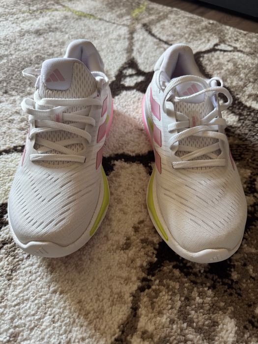 Дамски маратонки Адидас