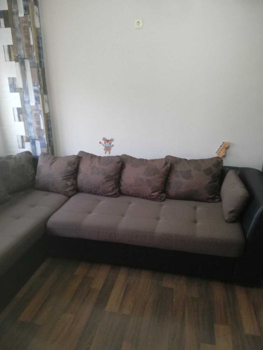 Ъглов диван без следи за т употреба