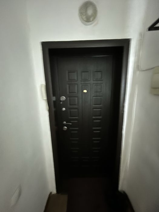Продам полуторку бульвар гагарина 6в